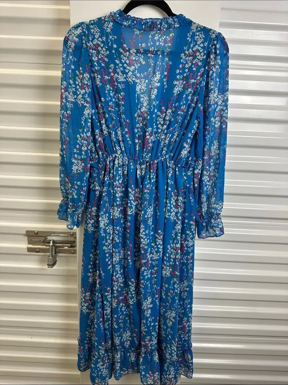 Picaurshe Blue Floral V-Neck Midi Dress